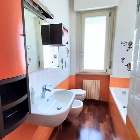 S351 - Sirolo, Elegante Quadrilocale Con Giardino In Centro Sirolo